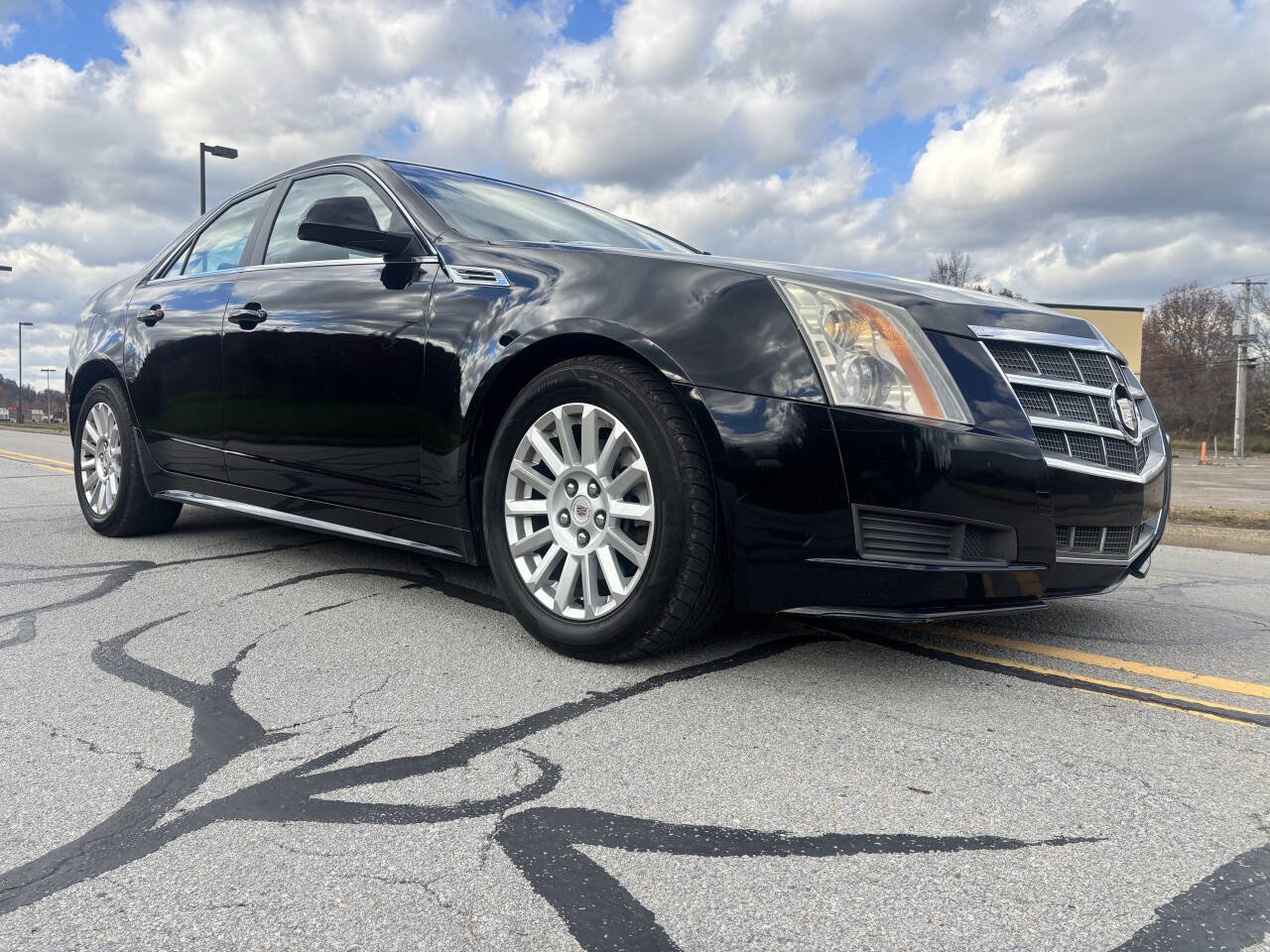 Used 2010 Cadillac CTS Luxury image 1