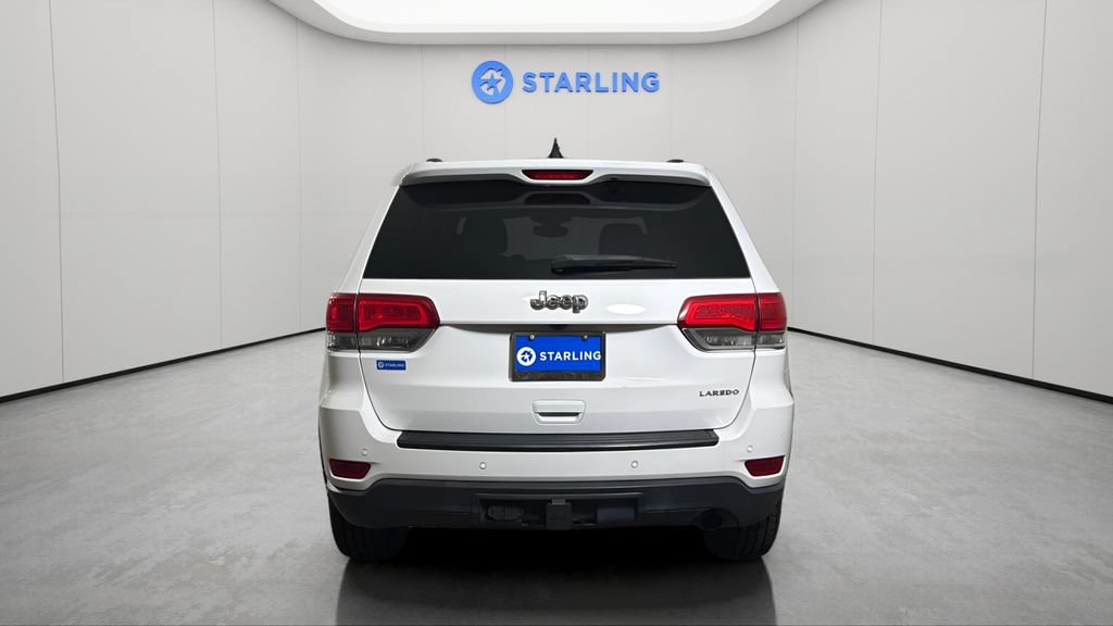 Used 2017 Jeep Grand Cherokee Laredo w/ Quick Order Package 2BE RWD image 8