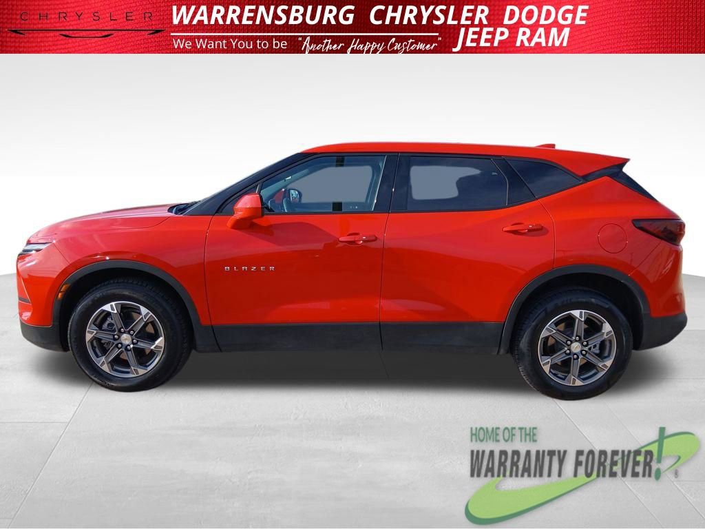 Used 2025 Chevrolet Blazer LT image 7