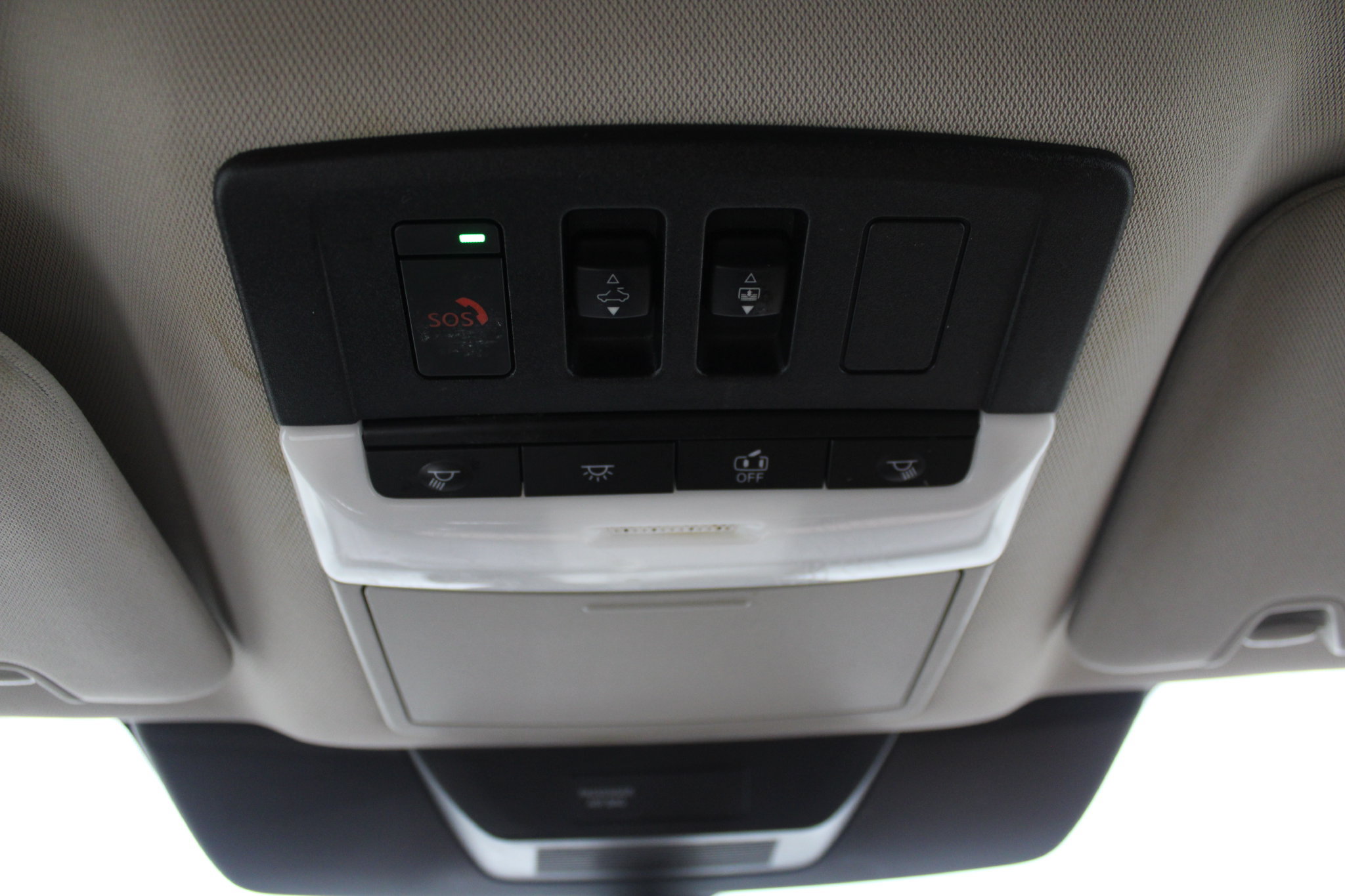 Used 2023 Nissan Pathfinder Platinum w/ Cargo Package AWD/4WD image 37