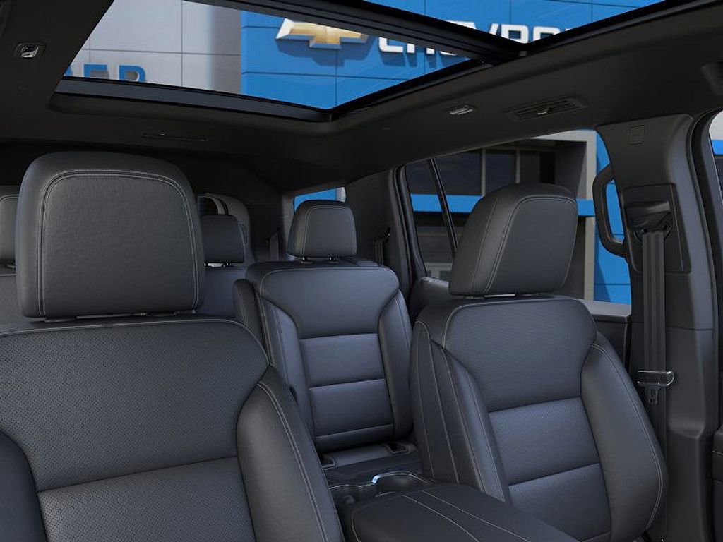 New 2026 Chevrolet Traverse LT w/ Sun and Wheel Package image 24