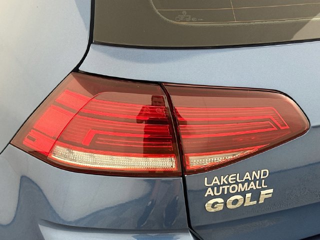 Used 2021 Volkswagen Golf 4-Door FWD image 24