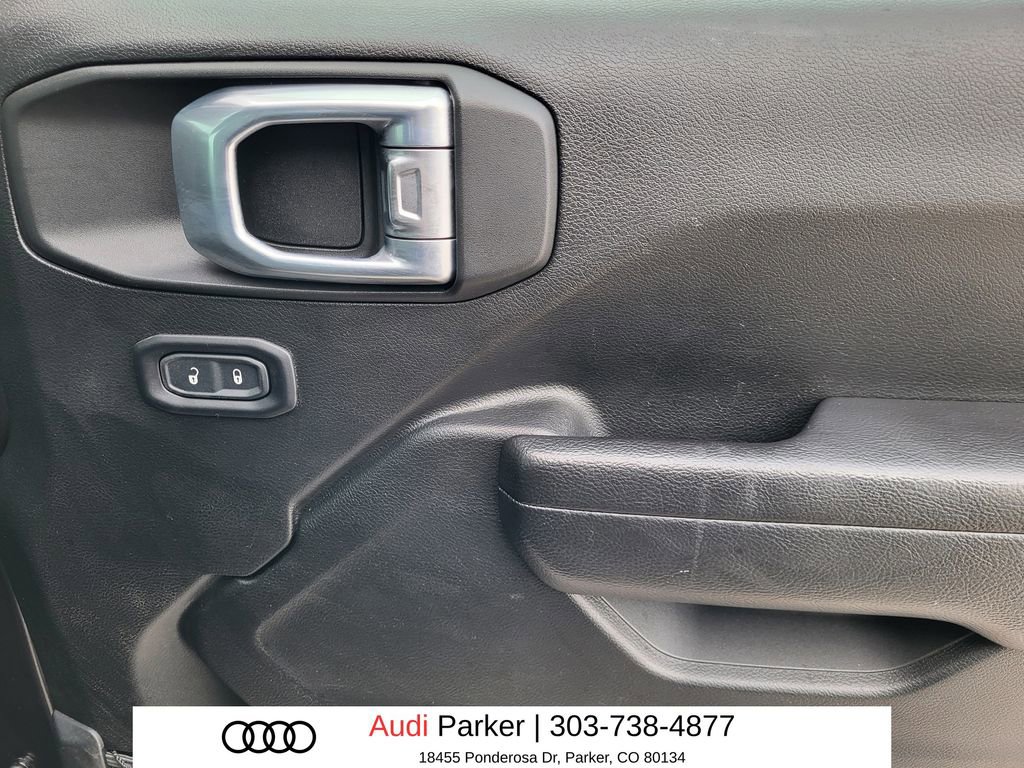 Used 2022 Jeep Wrangler Unlimited Sport image 13