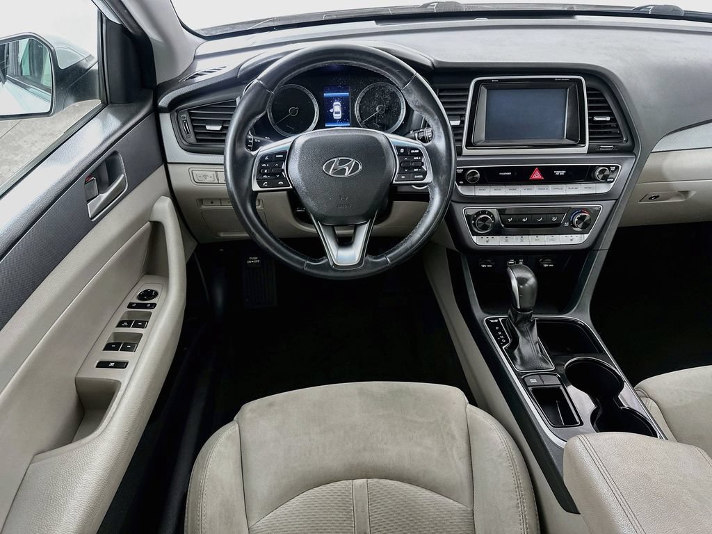 Used 2018 Hyundai Sonata SEL FWD image 4