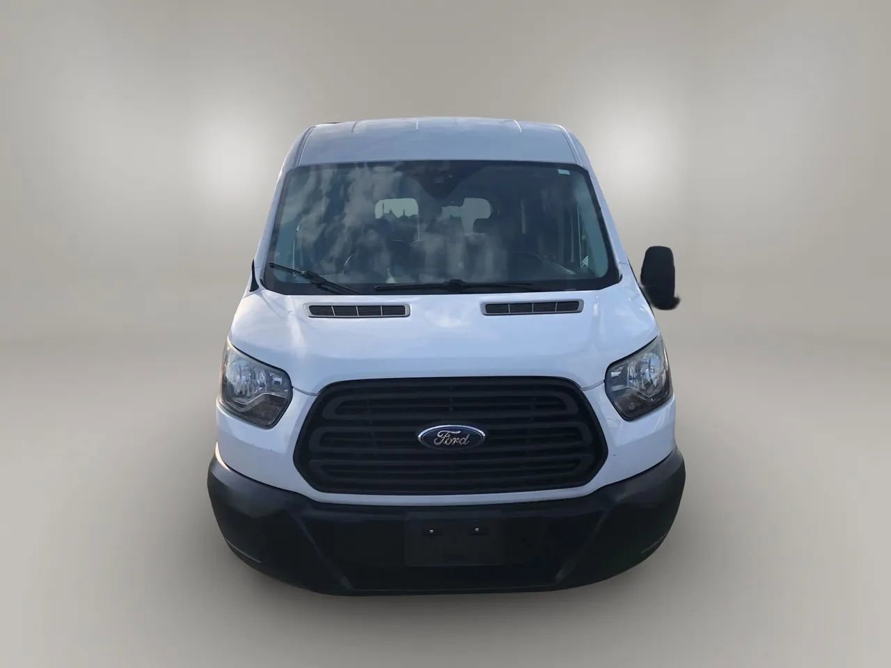 Used 2016 Ford Transit 150 XL image 8