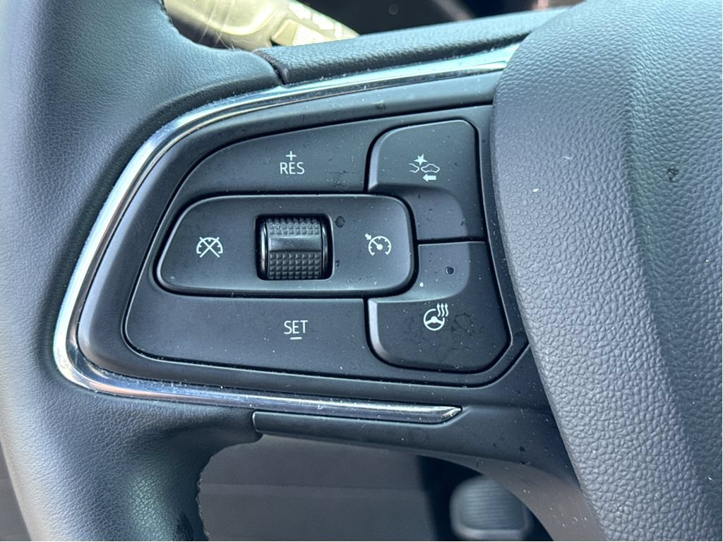Used 2025 Buick Envista Preferred w/ Convenience I Package FWD image 15