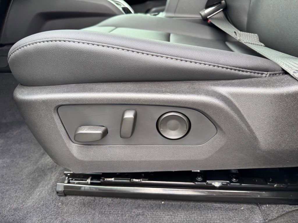 New 2026 Chevrolet Colorado LT w/ LT Convenience Package image 13