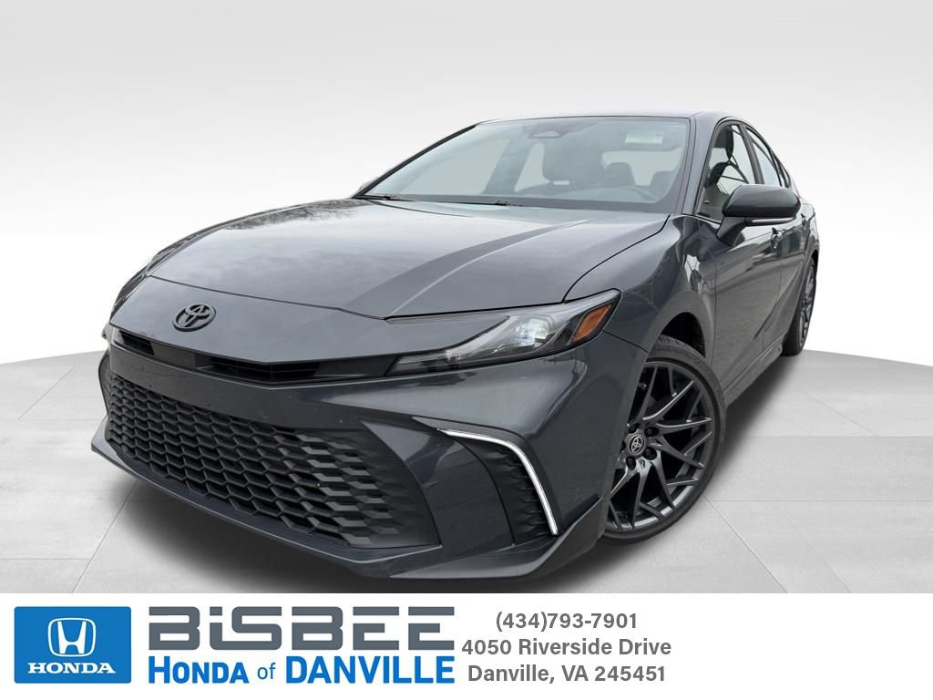 Used 2025 Toyota Camry SE