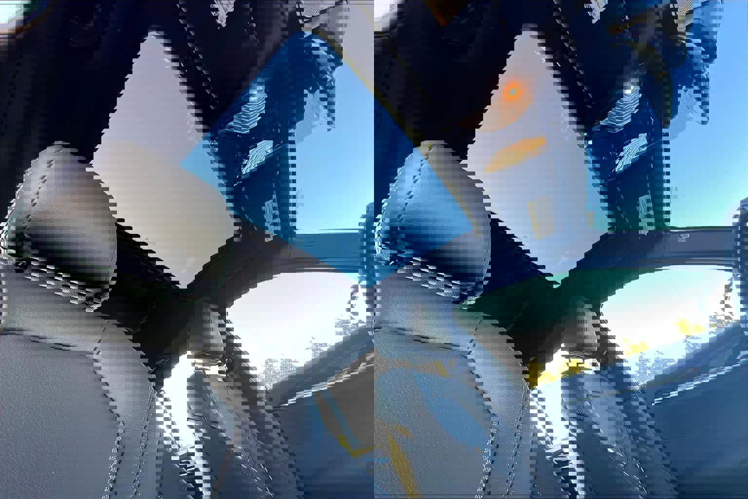 Used 2022 BMW 530i xDrive w/ Premium Package image 25