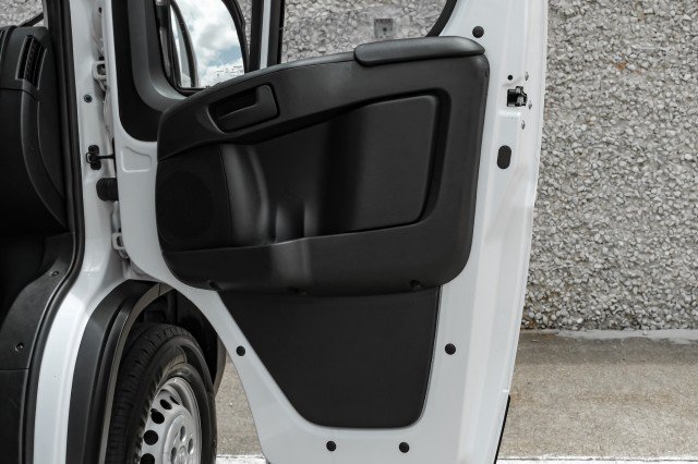 Used 2024 RAM ProMaster 2500 w/ Convenience Group FWD image 32