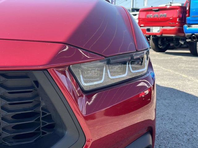 Used 2024 Ford Mustang Convertible RWD image 9
