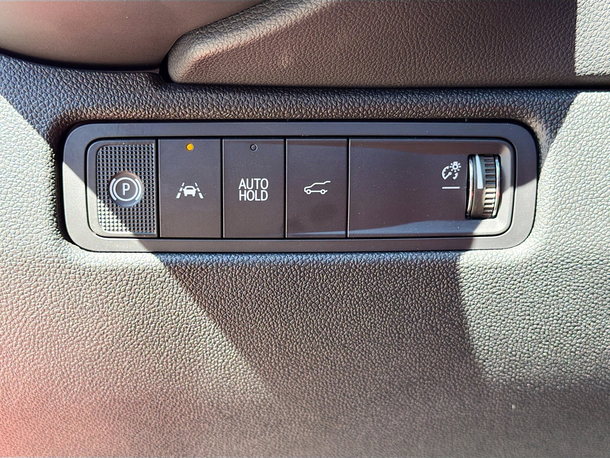 Used 2025 Chevrolet Equinox EV RS image 34