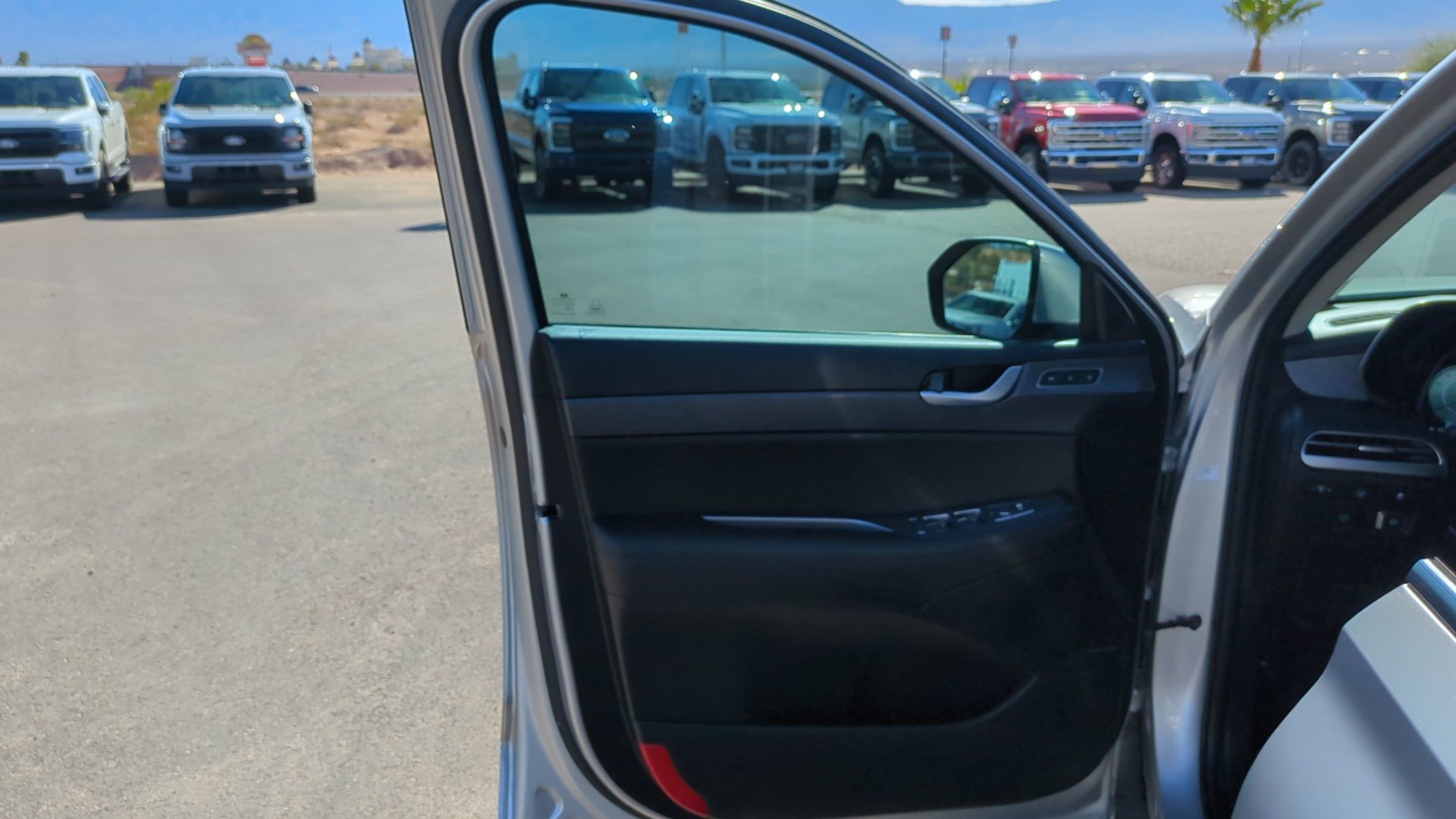 Used 2025 Hyundai Palisade Limited AWD/4WD image 11
