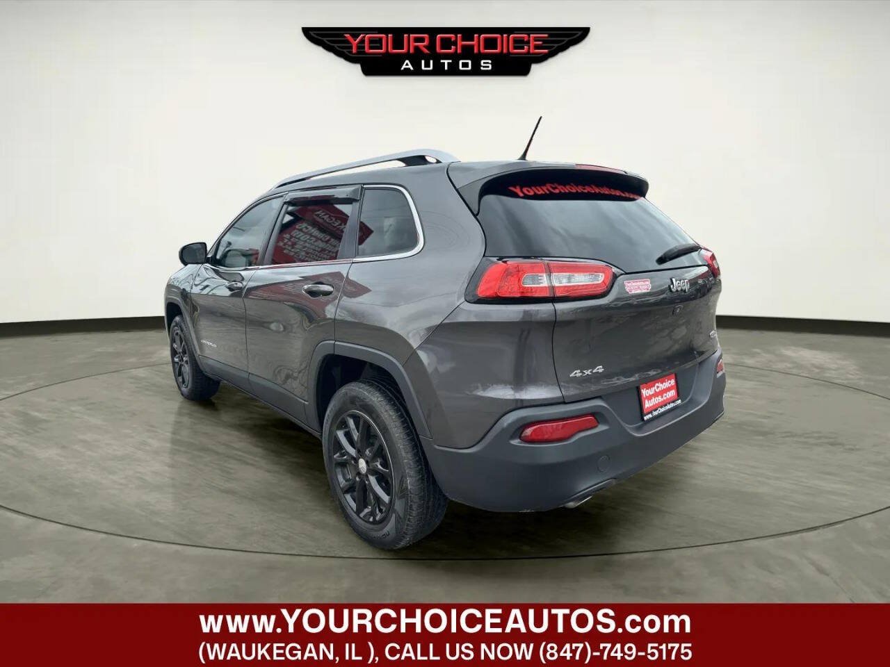 Used 2014 Jeep Cherokee Latitude w/ Comfort/Convenience Group AWD/4WD image 3