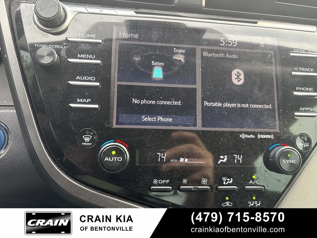 Used 2020 Toyota Camry XLE FWD image 24