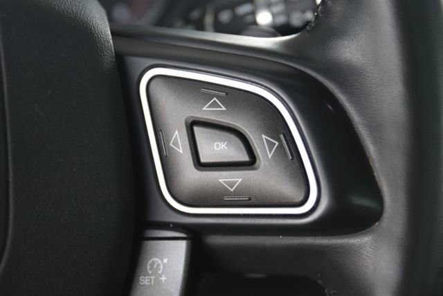 Used 2018 Land Rover Range Rover Evoque Landmark Edition image 8