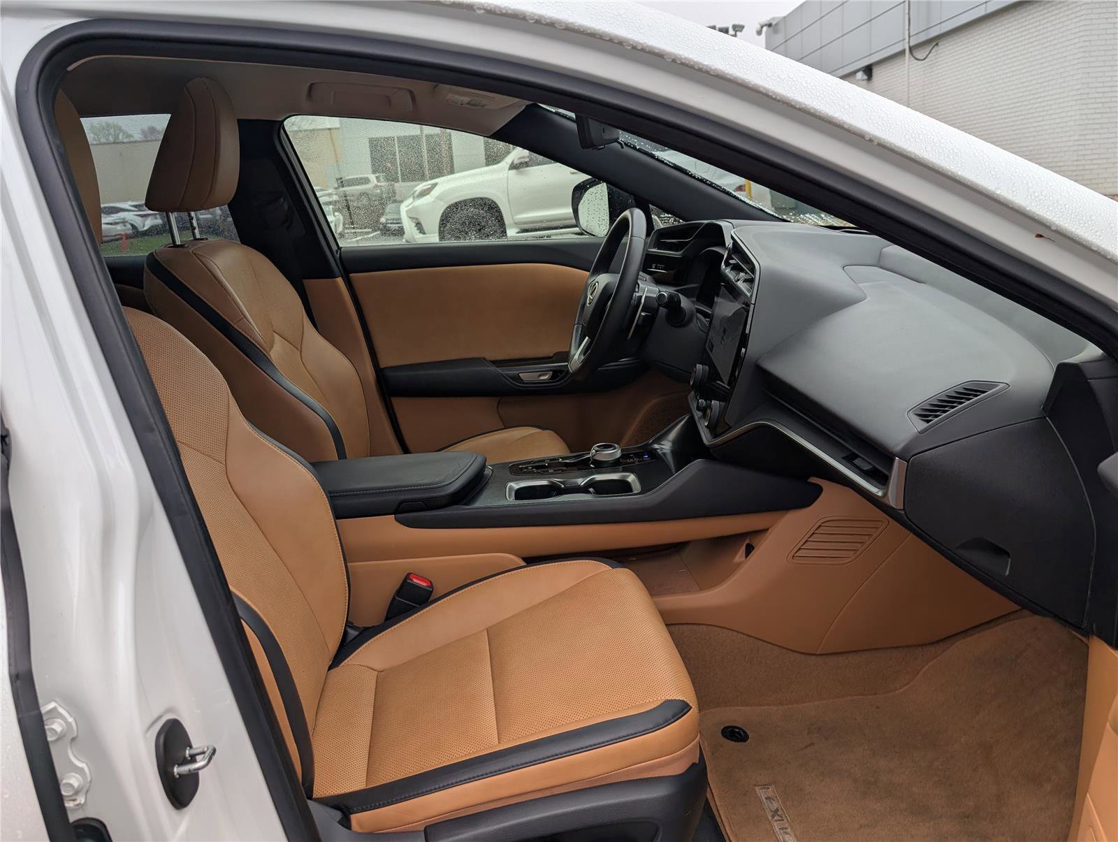 Certified 2023 Lexus RZ 450e Premium w/ Technology Package image 11