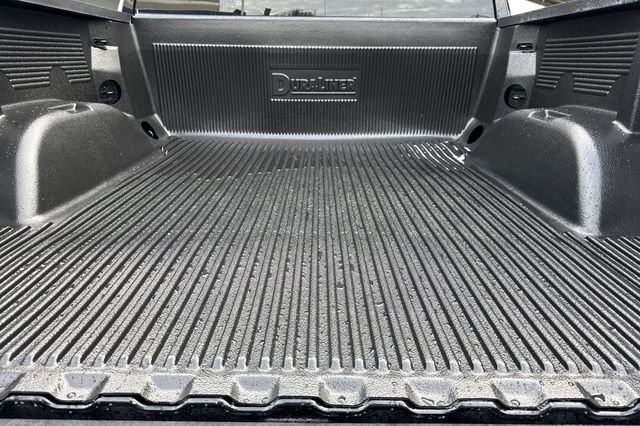 Used 2025 Chevrolet Silverado 1500 LT image 17