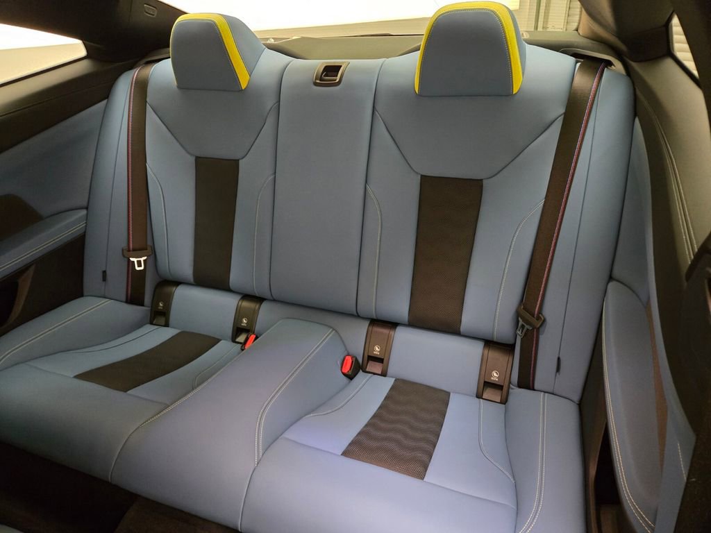 Used 2022 BMW M4 Competition w/ Executive Package RWD image 17