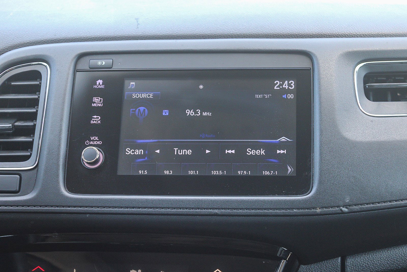 Used 2021 Honda HR-V EX image 15