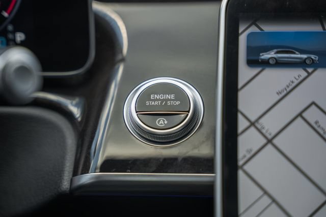 Certified 2022 Mercedes-Benz S 500 4MATIC w/ AMG Line Package image 19