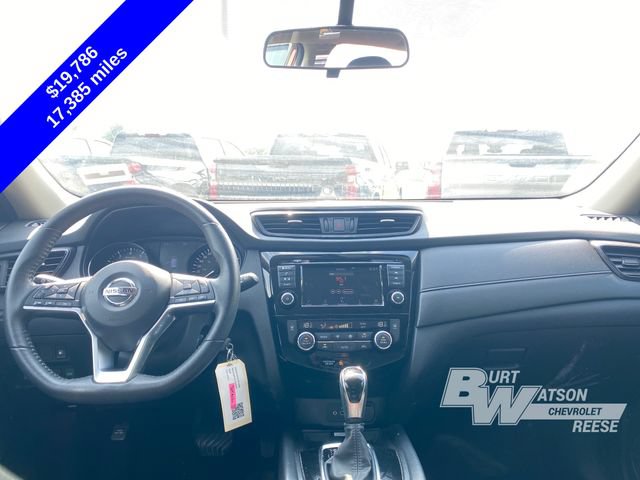 Used 2020 Nissan Rogue S FWD image 18