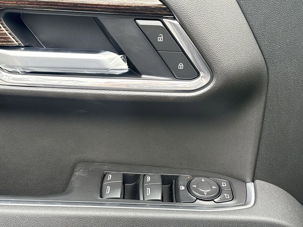 New 2026 GMC Sierra 1500 Elevation image 15