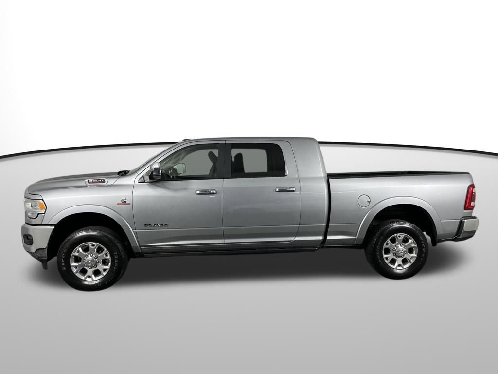 Used 2022 RAM 3500 Laramie image 9