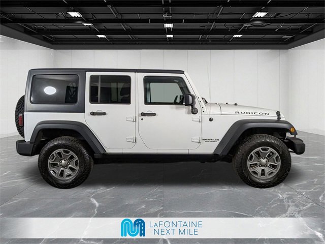 Used 2017 Jeep Wrangler Unlimited Rubicon w/ Connectivity Group image 6