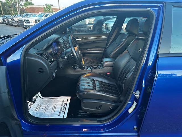 Used 2019 Chrysler 300 S image 10