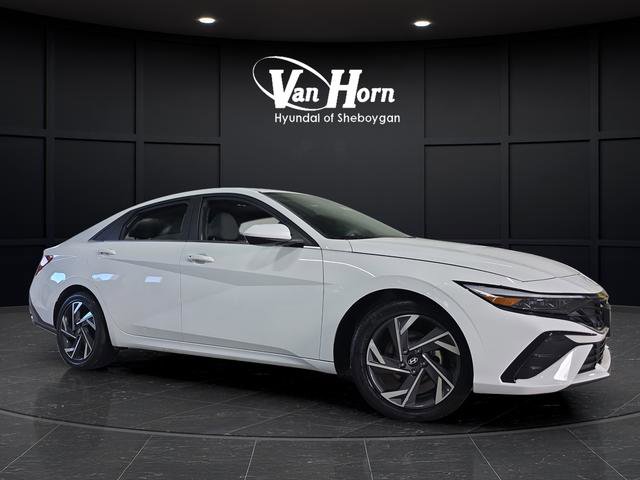 Certified 2025 Hyundai Elantra SEL