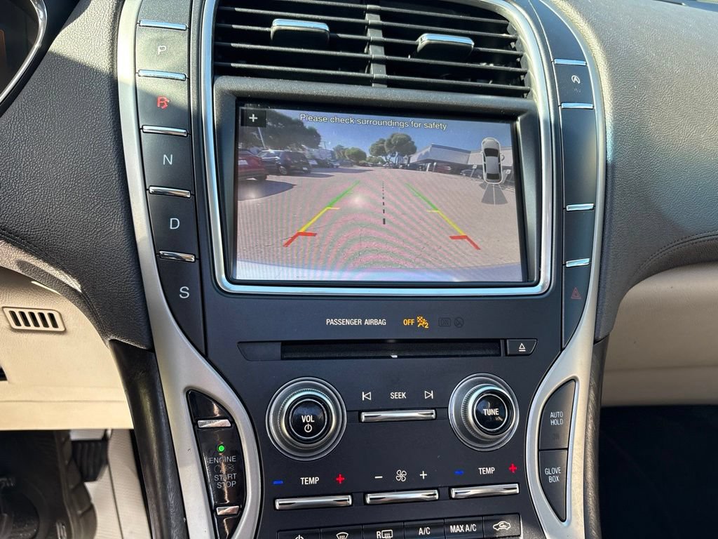 Used 2019 Lincoln Nautilus Reserve FWD image 14