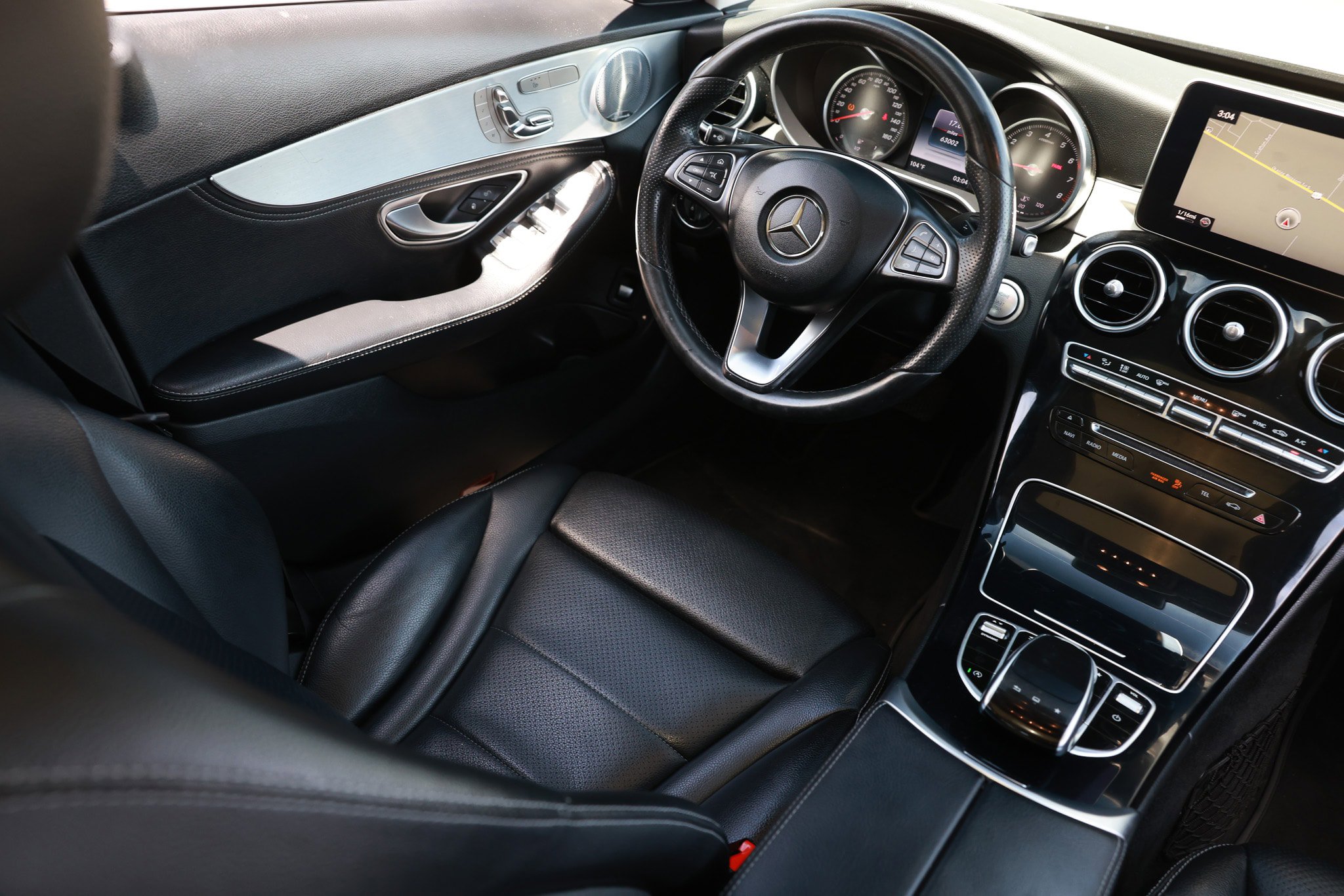 Used 2016 Mercedes-Benz C 300 4MATIC Sedan image 24