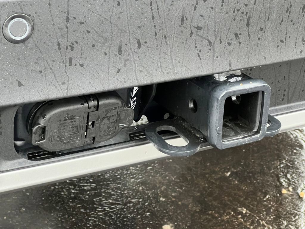 Used 2026 Ford Explorer Active w/ Active Comfort Package image 8