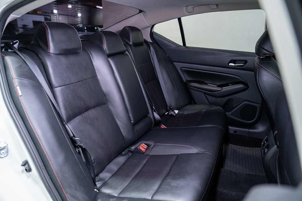 Used 2023 Nissan Altima 2.0 SR FWD image 19