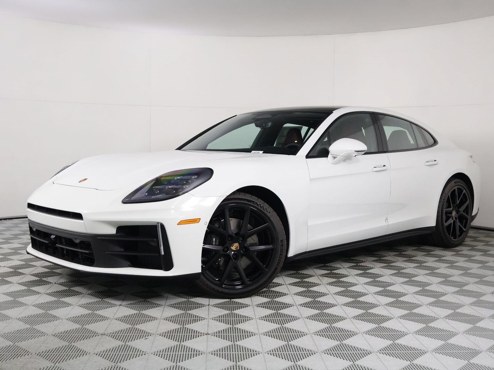 New 2026 Porsche Panamera RWD image 1