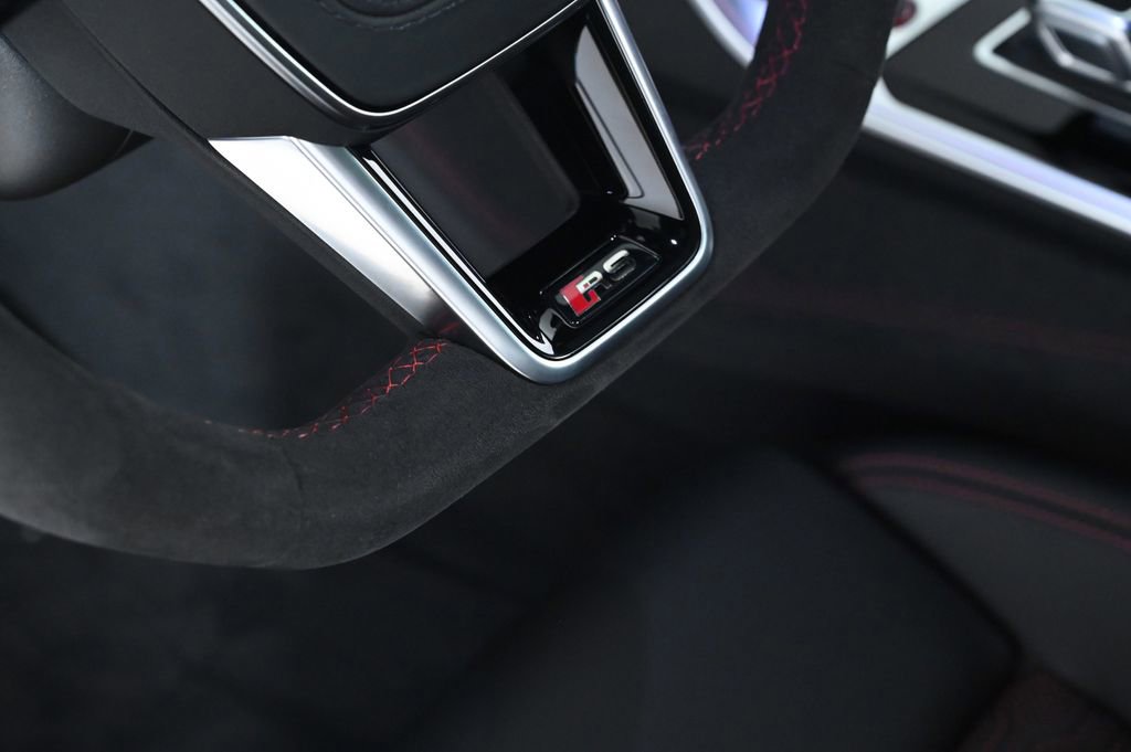 New 2025 Audi RS 6 performance image 20