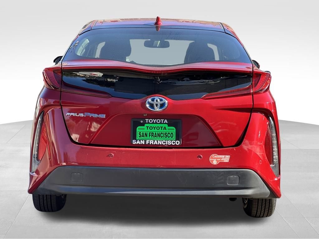 Certified 2017 Toyota Prius Prime Advanced image 4