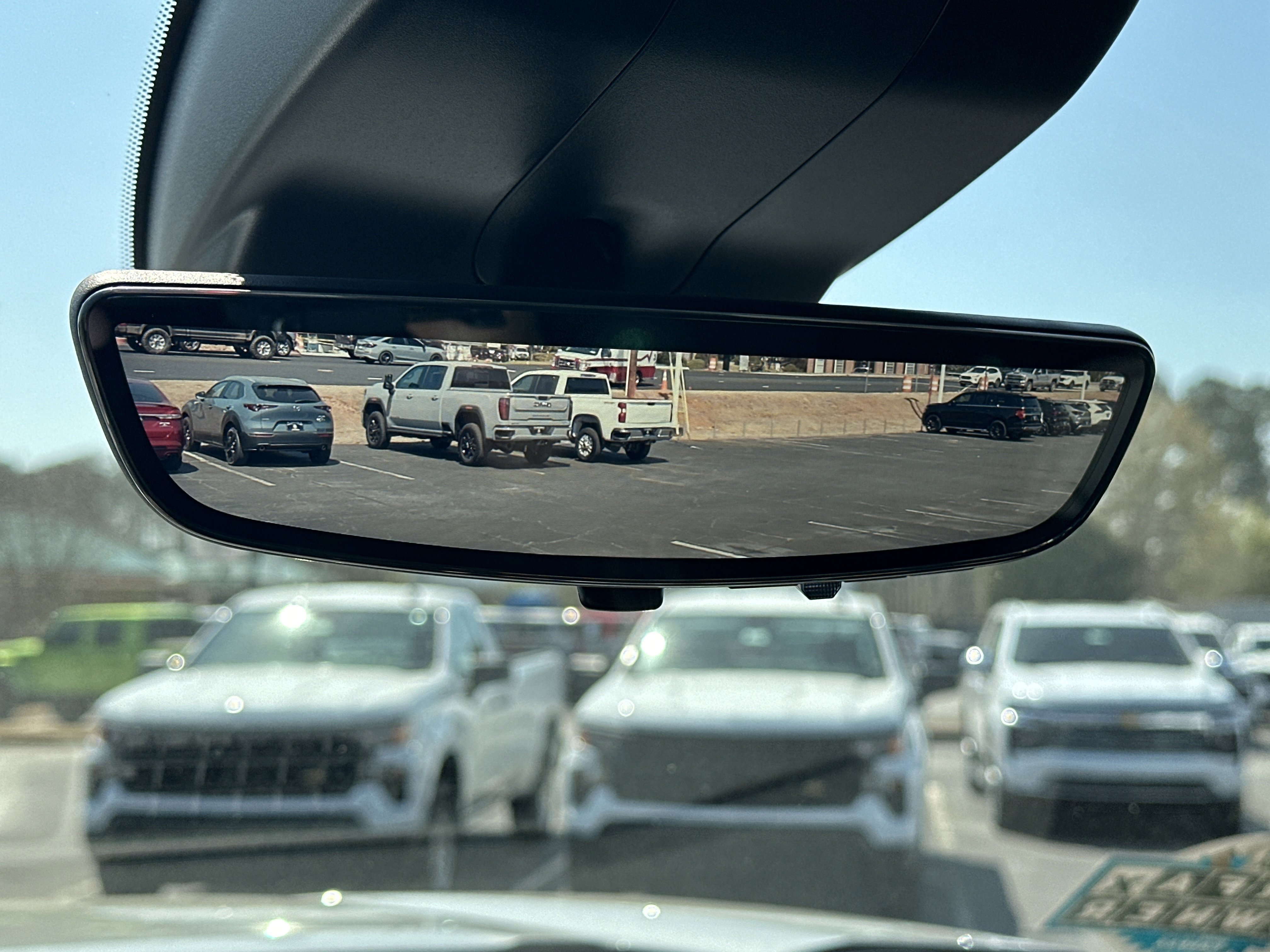 Used 2025 GMC Sierra 1500 AT4 w/ AT4 Premium Package image 33