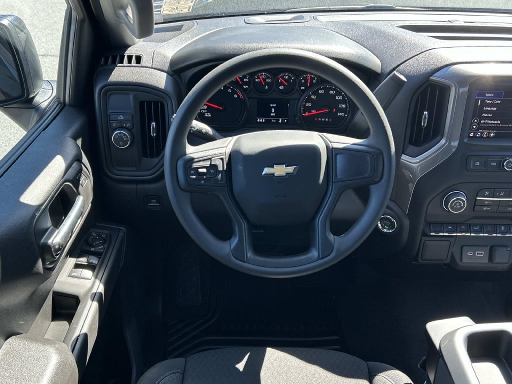 New 2026 Chevrolet Silverado 1500 Custom RWD image 13
