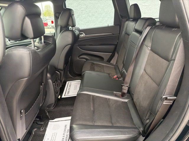 Used 2022 Jeep Grand Cherokee Laredo X image 14