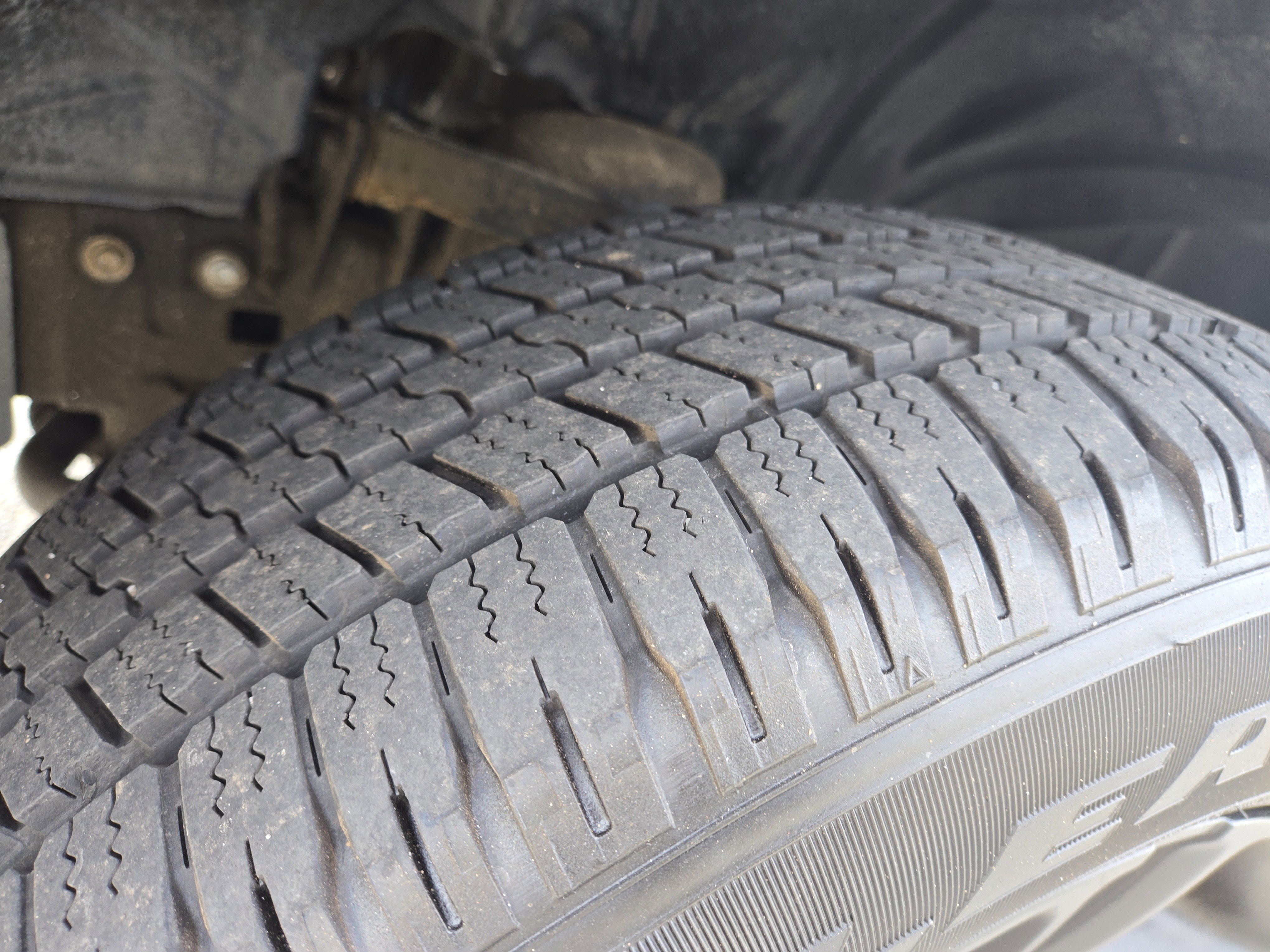 Used 2022 RAM 1500 Classic Warlock w/ Warlock Decor Package AWD/4WD image 13