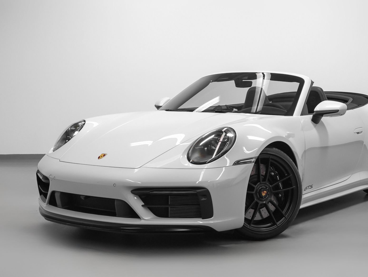 Certified 2023 Porsche 911 Carrera GTS RWD image 7
