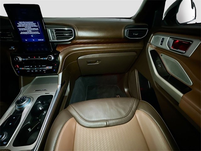 Certified 2022 Ford Explorer King Ranch w/ Premium Technology Package image 24
