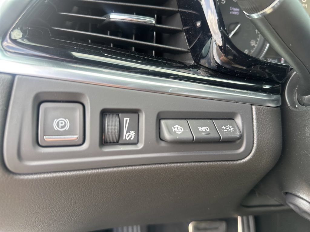 New 2025 Cadillac XT6 Sport w/ Technology Package AWD/4WD image 26