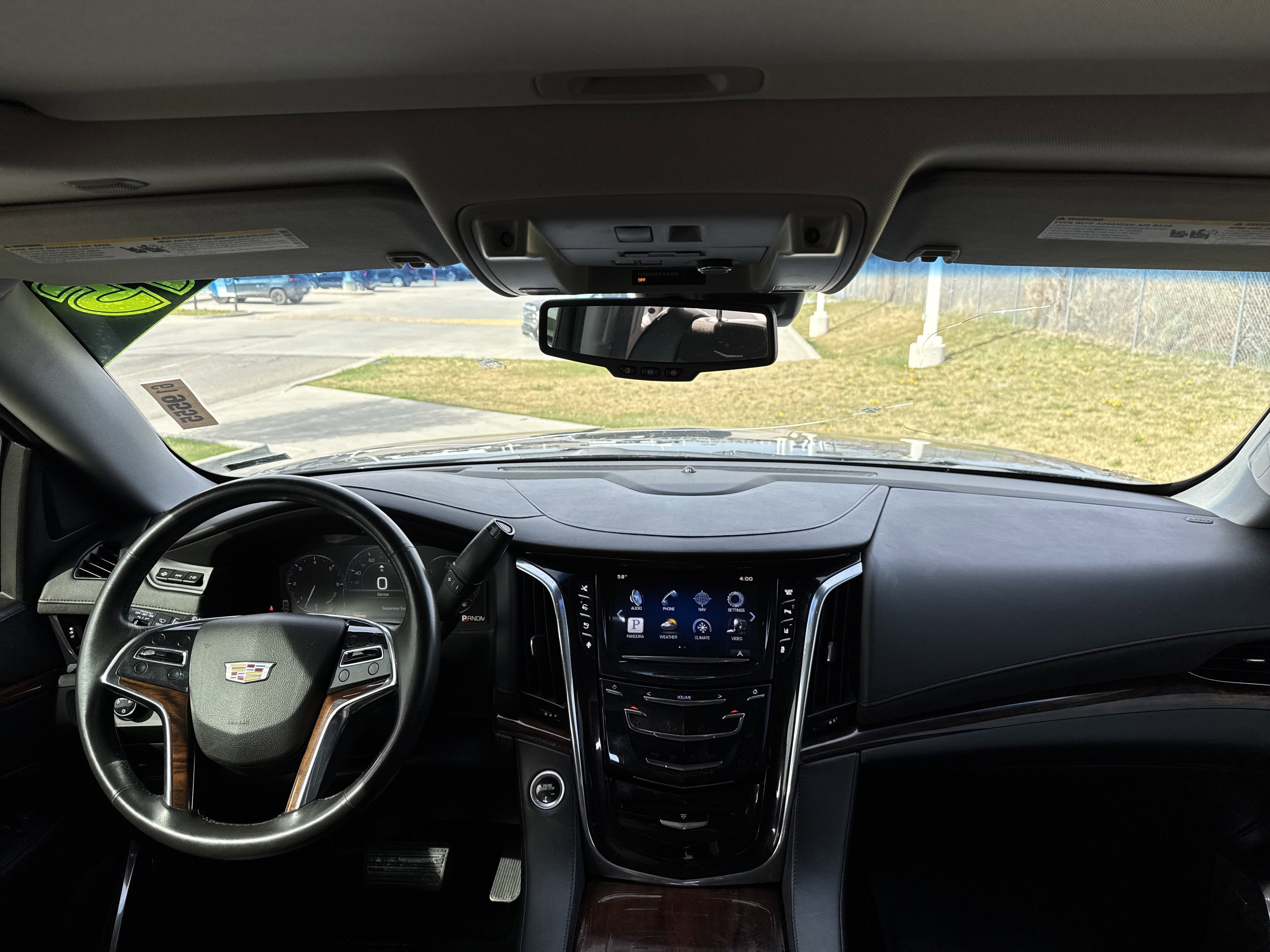 Used 2015 Cadillac Escalade Premium image 18