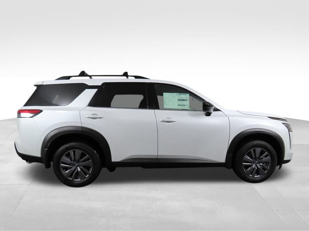 New 2026 Nissan Pathfinder SV image 6