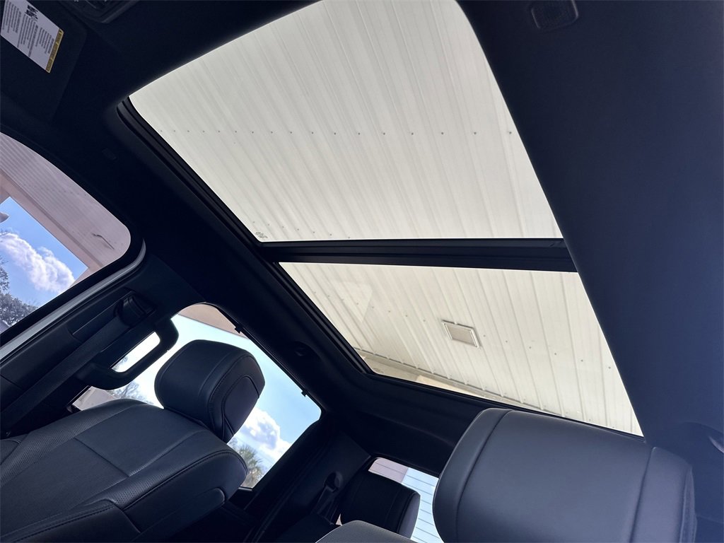 Used 2025 Toyota Tundra Platinum image 27