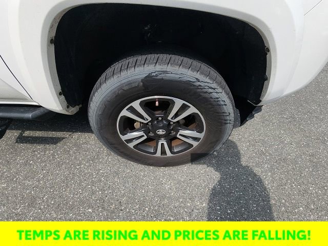 Used 2019 Toyota Tacoma TRD Sport image 18