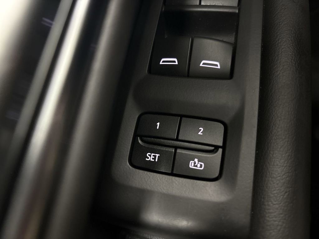 Used 2023 Chevrolet Tahoe Z71 w/ Luxury Package image 62